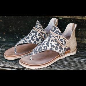 Leopard sandals